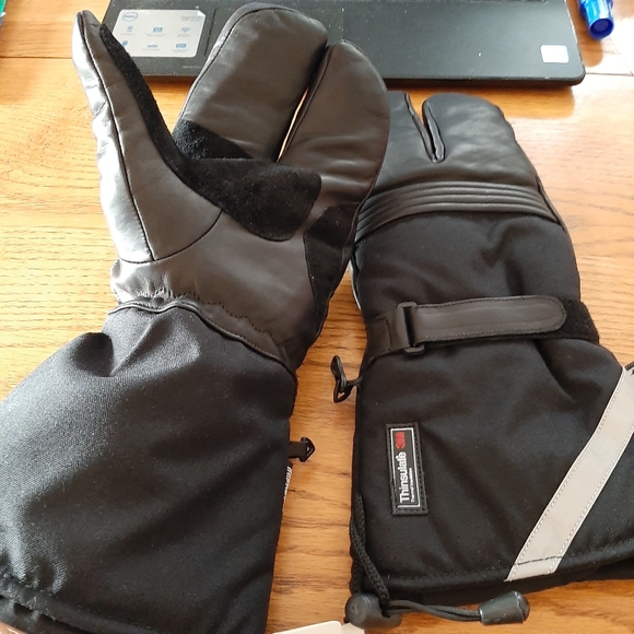 Man's mittens - Picture 7 of 7